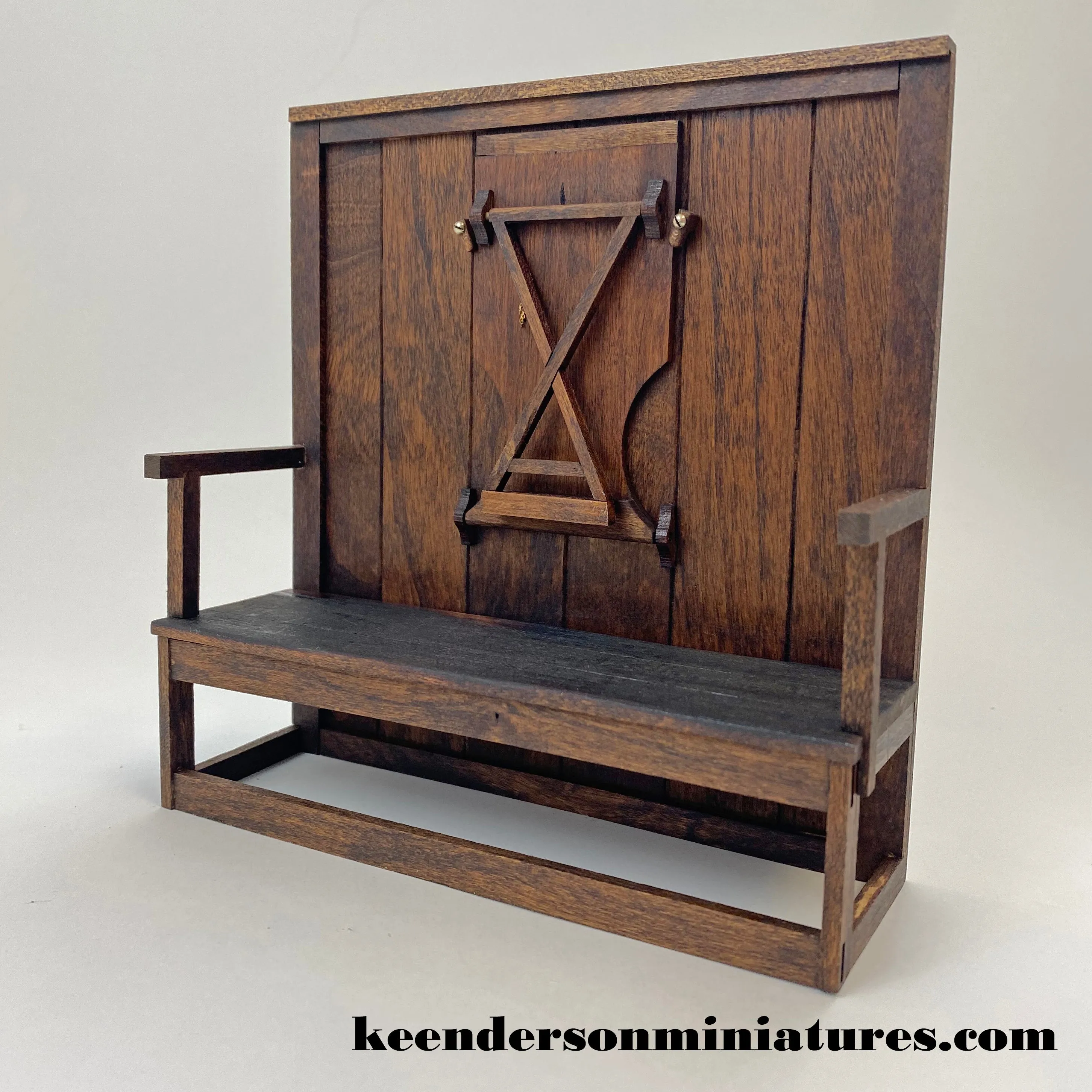 19th Century English Tavern Settle