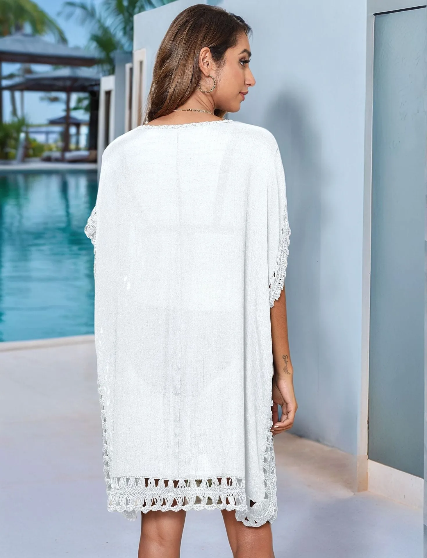 Bohemian Elegance Handcrafted Open-Weave Beach Cover-Up Design