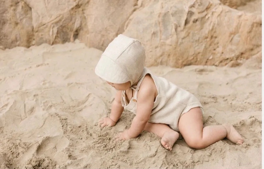 BRIAR BABY SAND LINEN BONNET