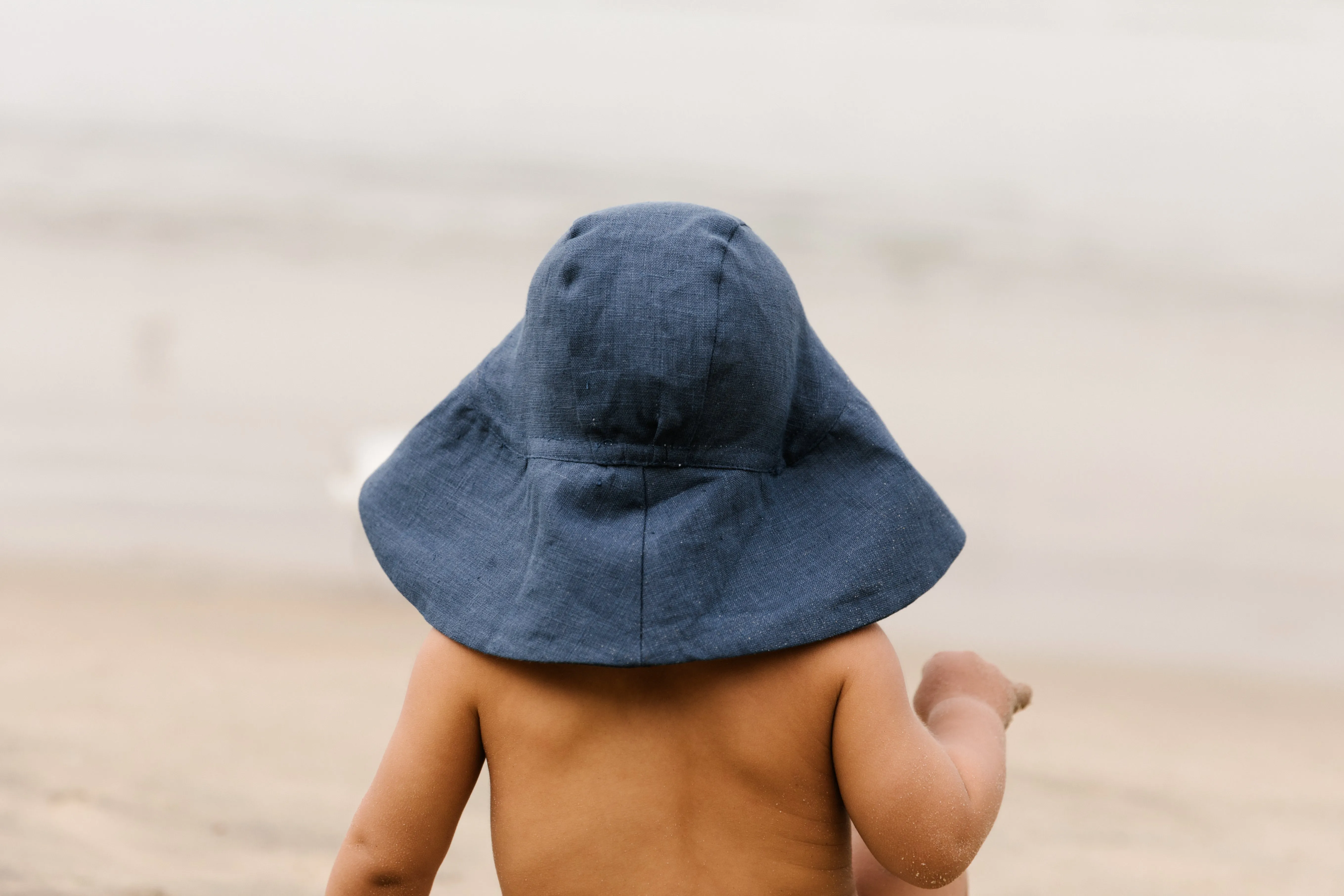 BRIAR BABY SUNBONNET COVE