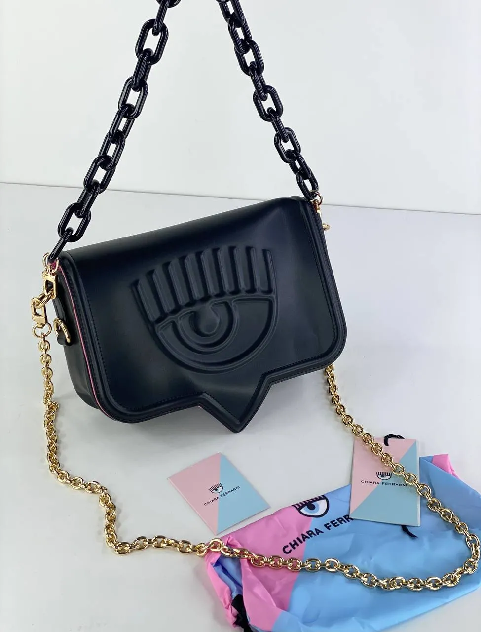 Chiara Ferragni Iconic Eye-Emblem