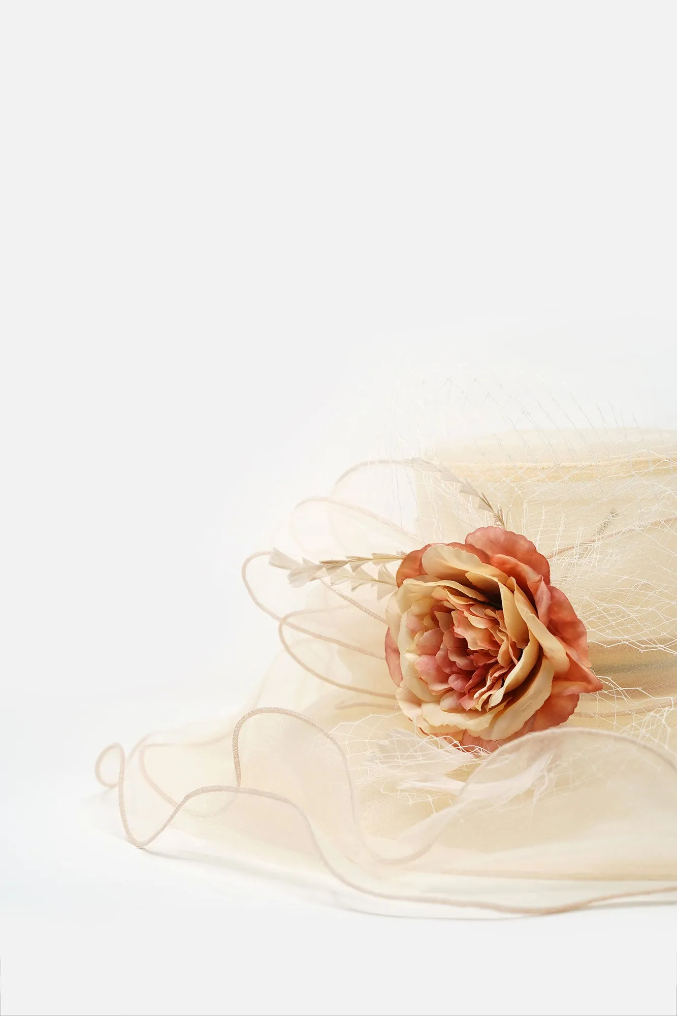 Céline Fascinator