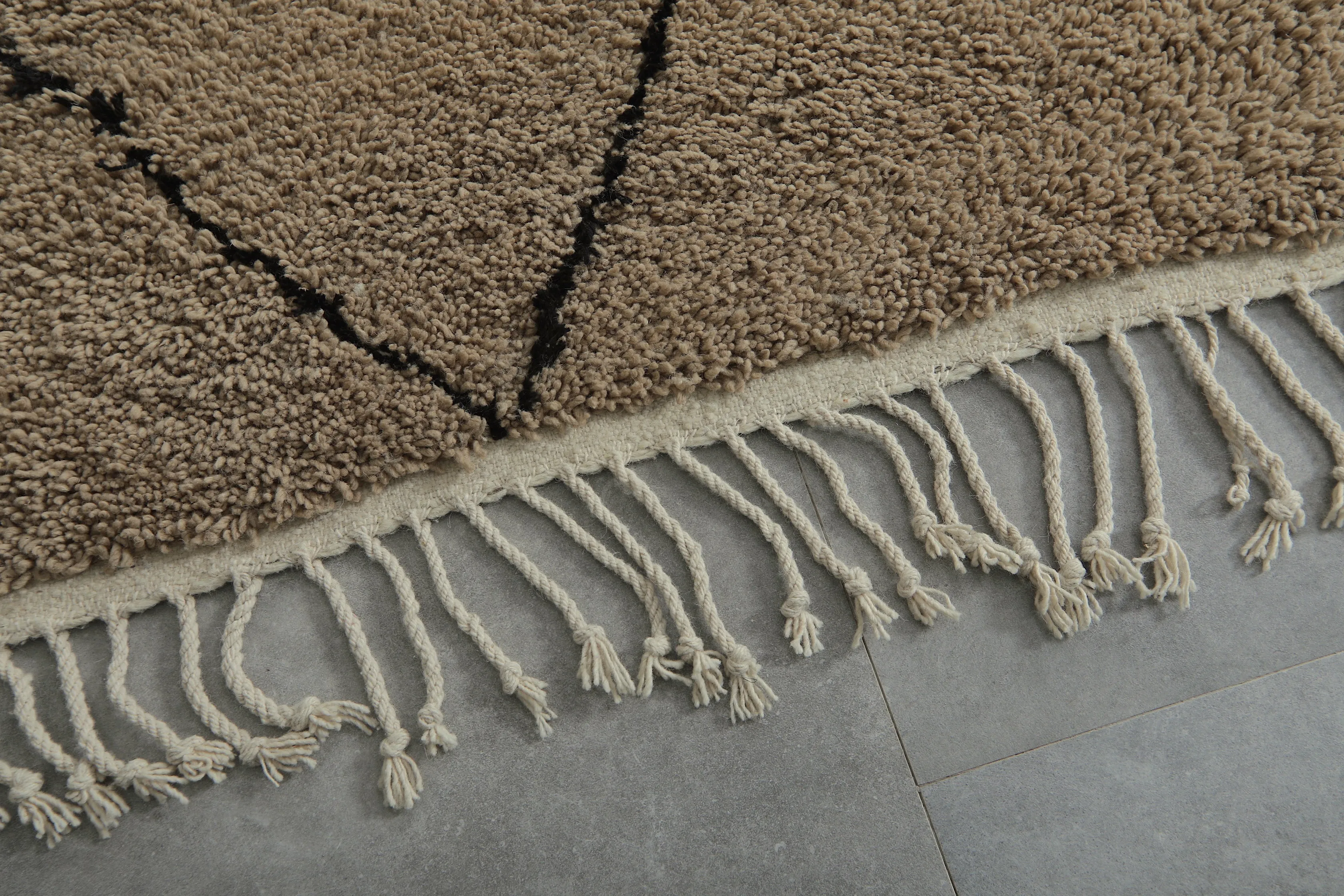 Custom Moroccan area rug - berber hadmade rug morocco