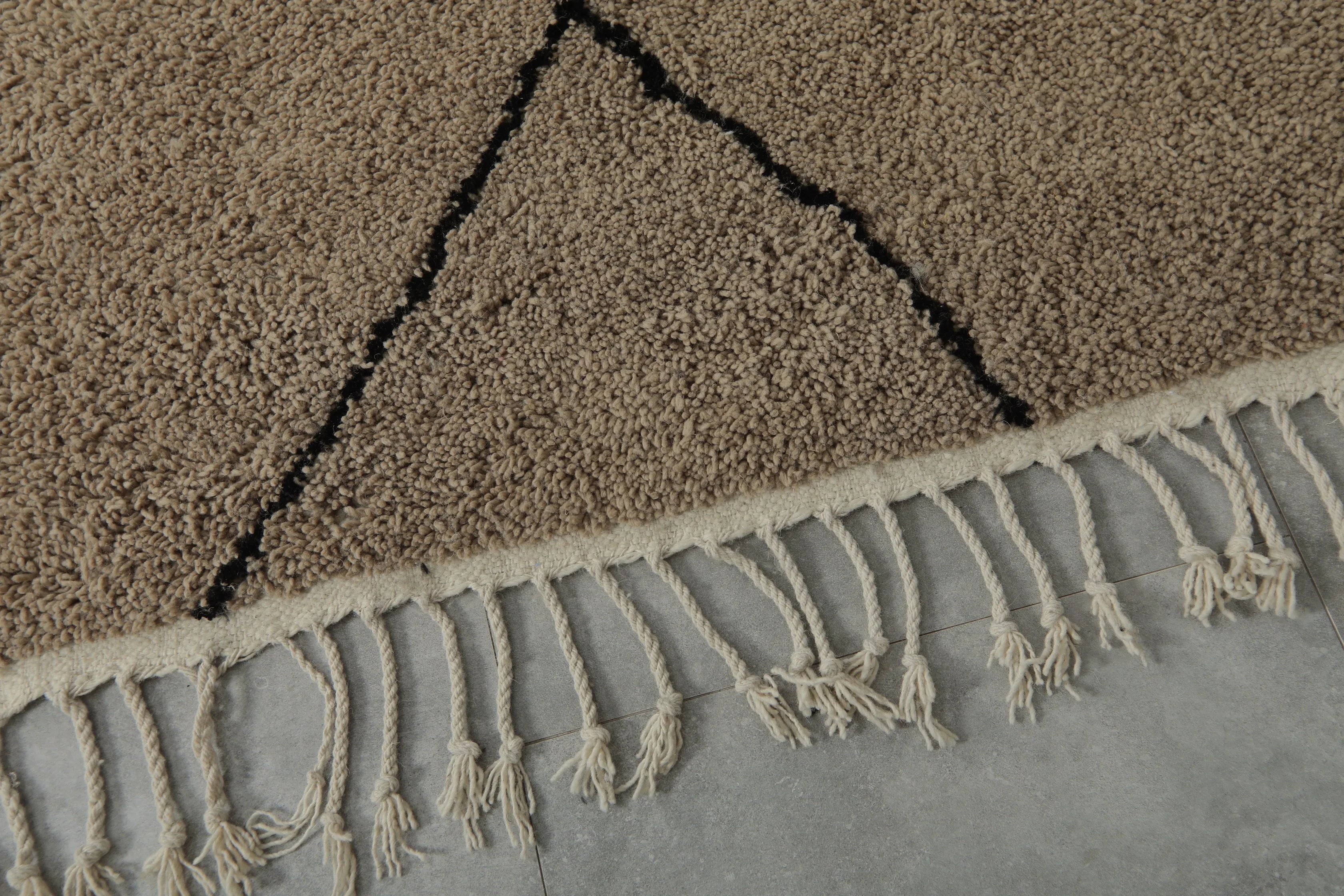 Custom Moroccan area rug - berber hadmade rug morocco