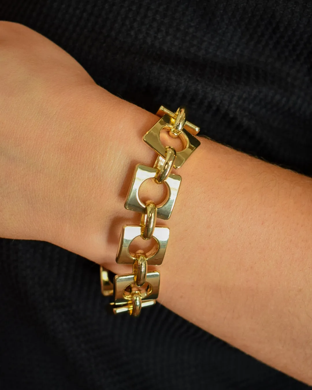 DAPHNE SQUARE  CHAIN BRACELET