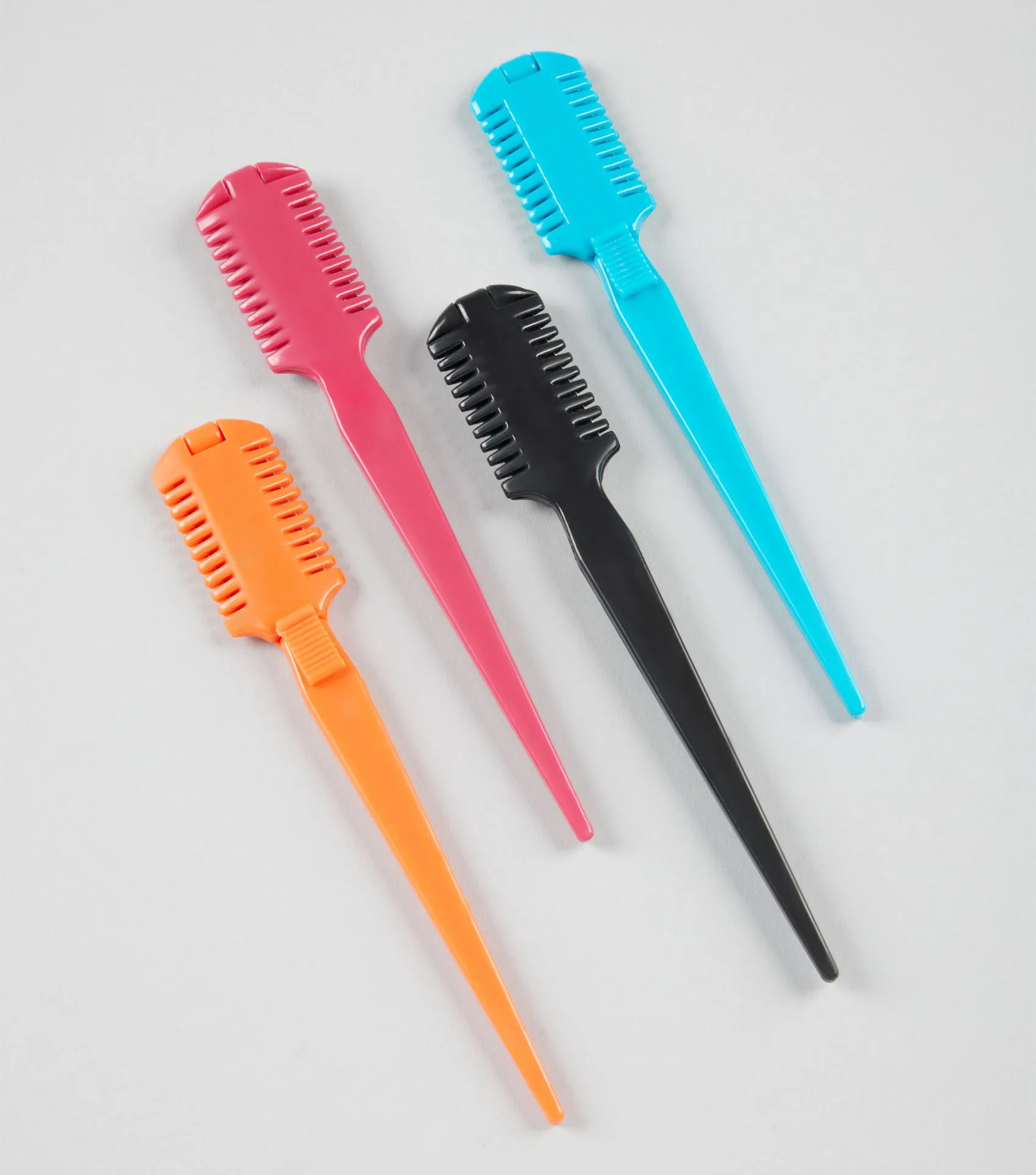 Double-Sided Mane Thinning Comb Amber