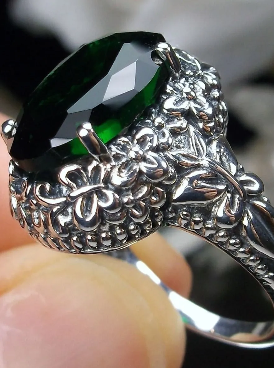 Emerald Butterfly Ring, Oval Green Gemstone, Art Nouveau Vintage Ring, D79