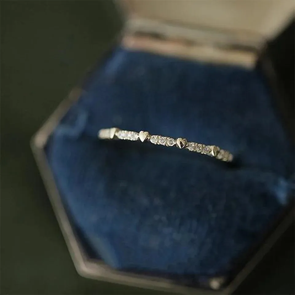 Intermediate Heart Zircon Ring
