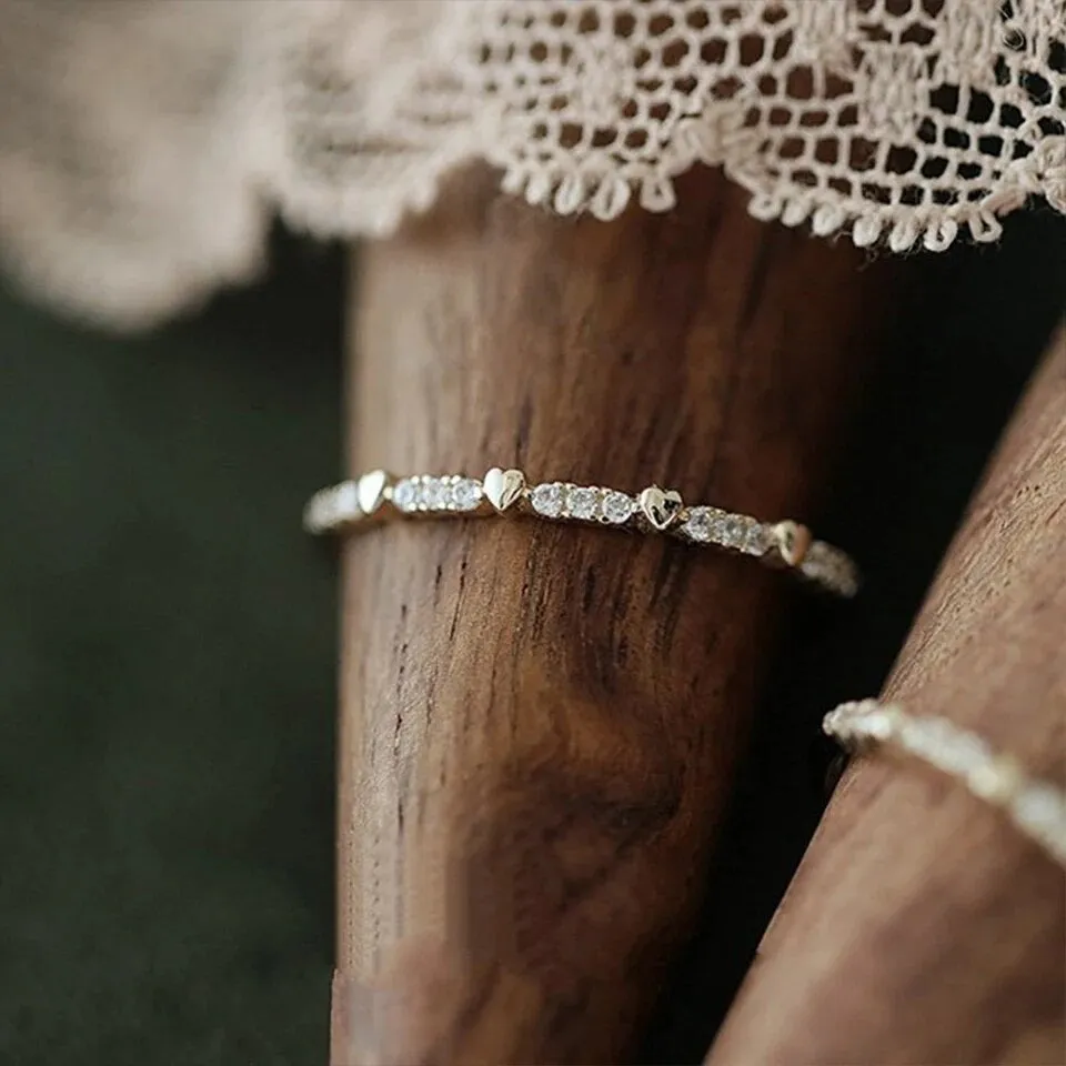 Intermediate Heart Zircon Ring