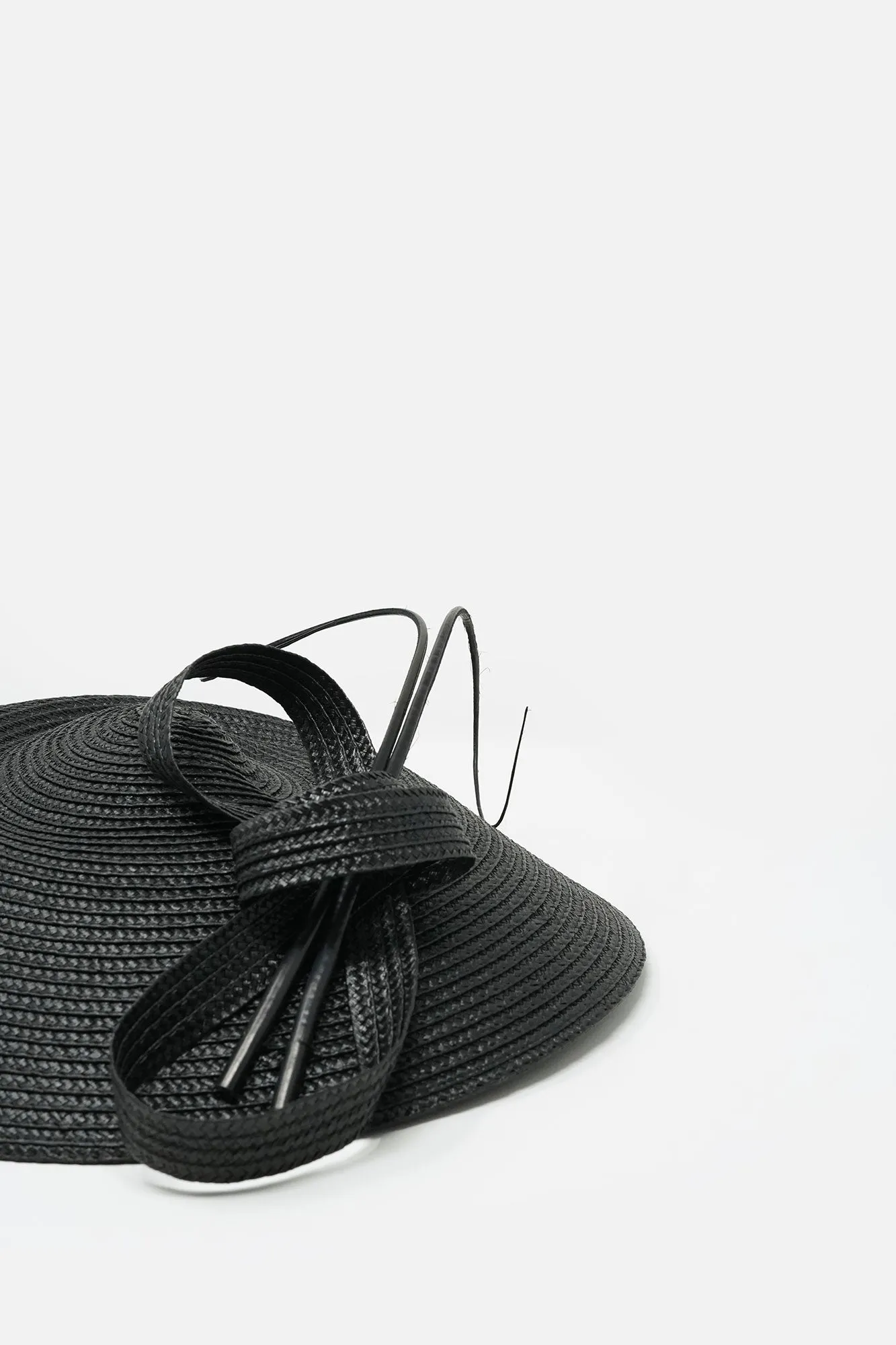 Isabelle Fascinator