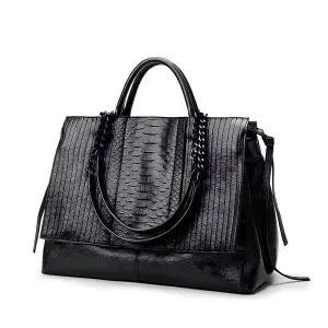 Ismenia Shoulder Bag