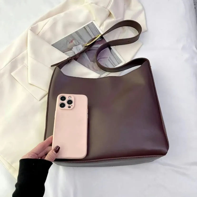 Jules | Classic Bag with Sophisticated Design