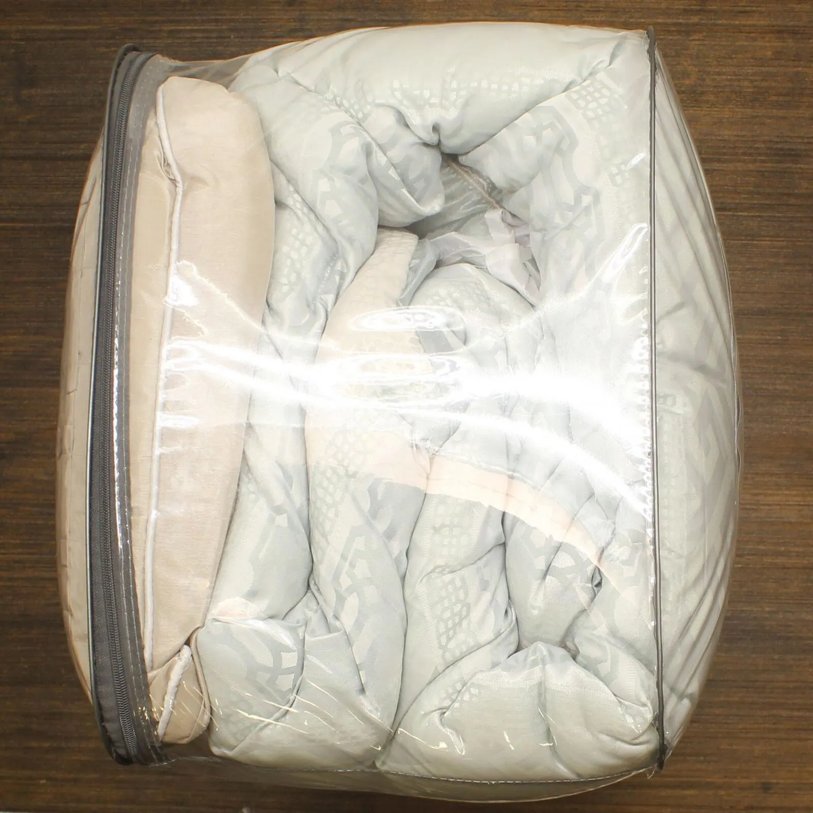 Madison Park Addison 7-Piece Queen Comforter Set Bedding Aqua / Beige