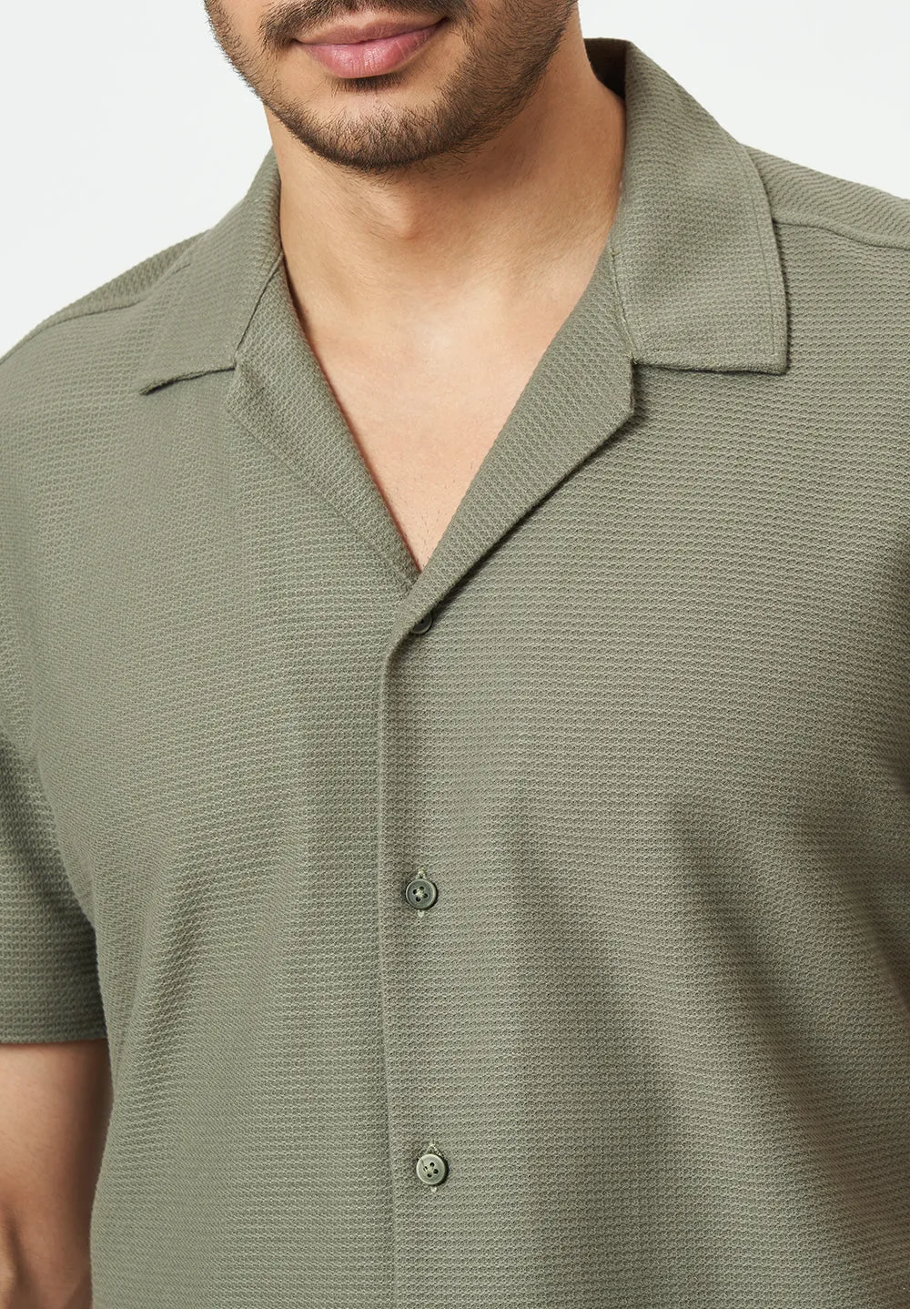 Men Green Solid Casual Shirt