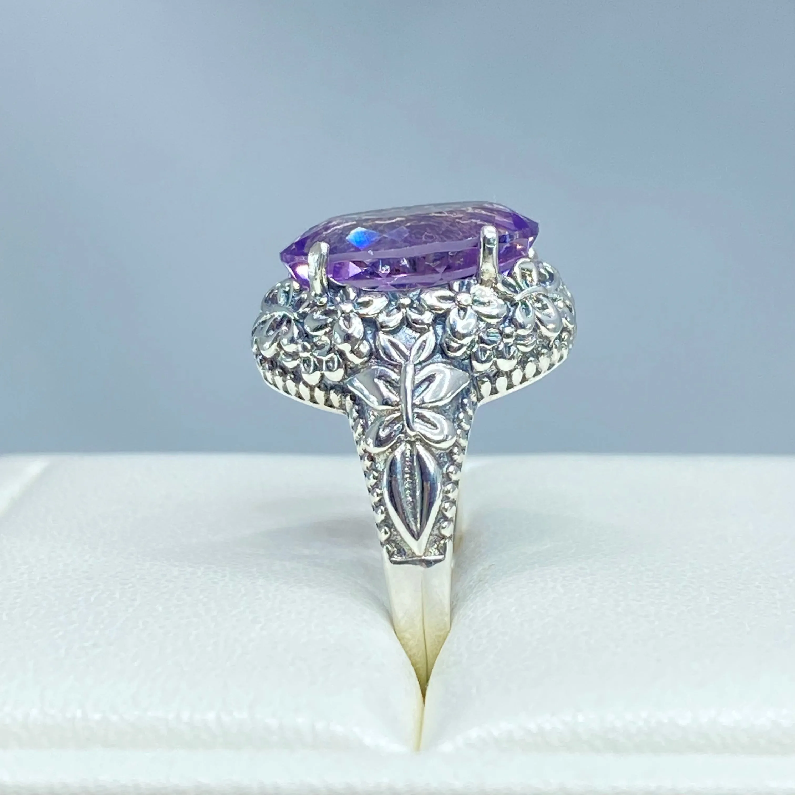Natural Amethyst Butterfly Ring, Size 9, Oval Gemstone, Art Nouveau Vintage Ring, D79 - Ready to Ship