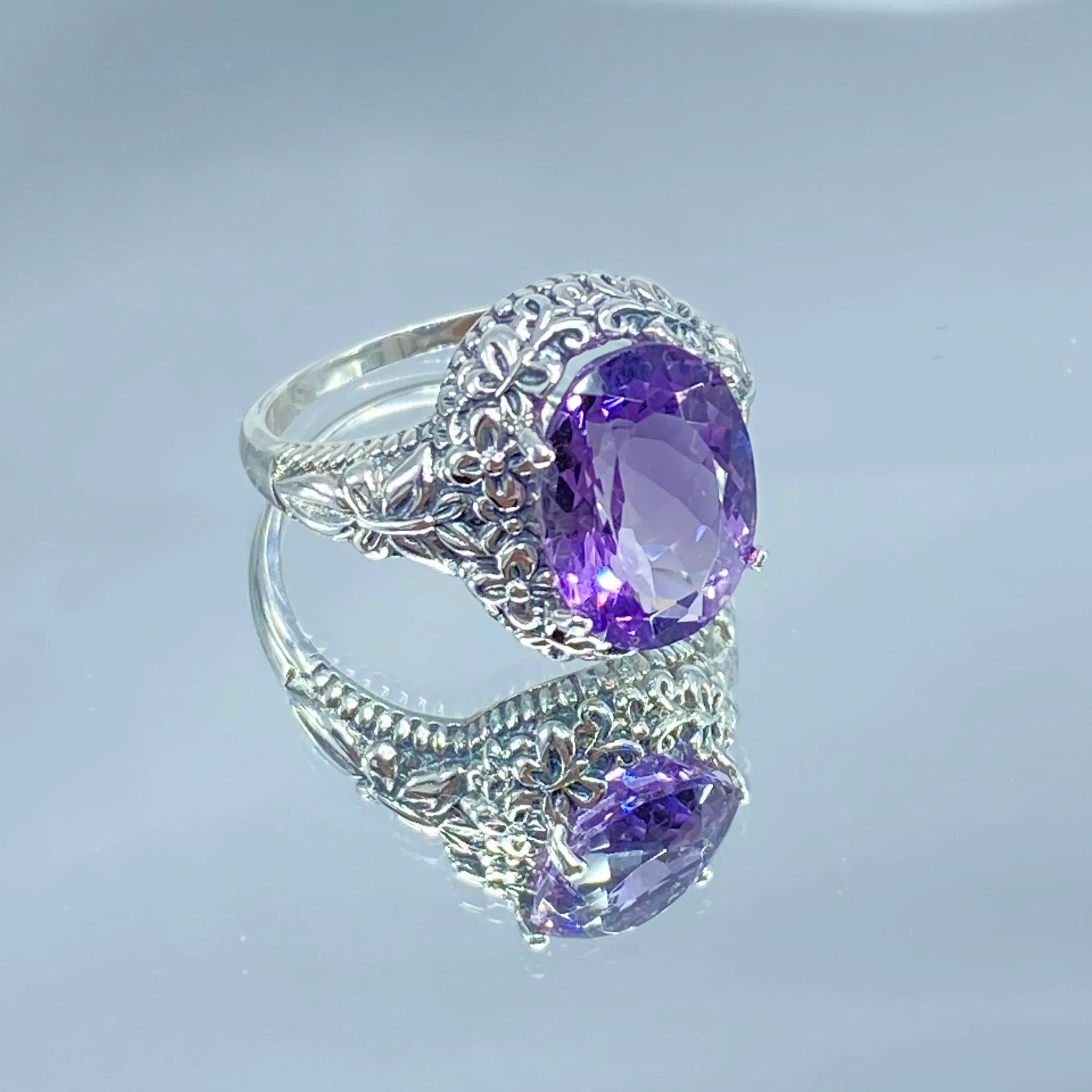 Natural Amethyst Butterfly Ring, Size 9, Oval Gemstone, Art Nouveau Vintage Ring, D79 - Ready to Ship