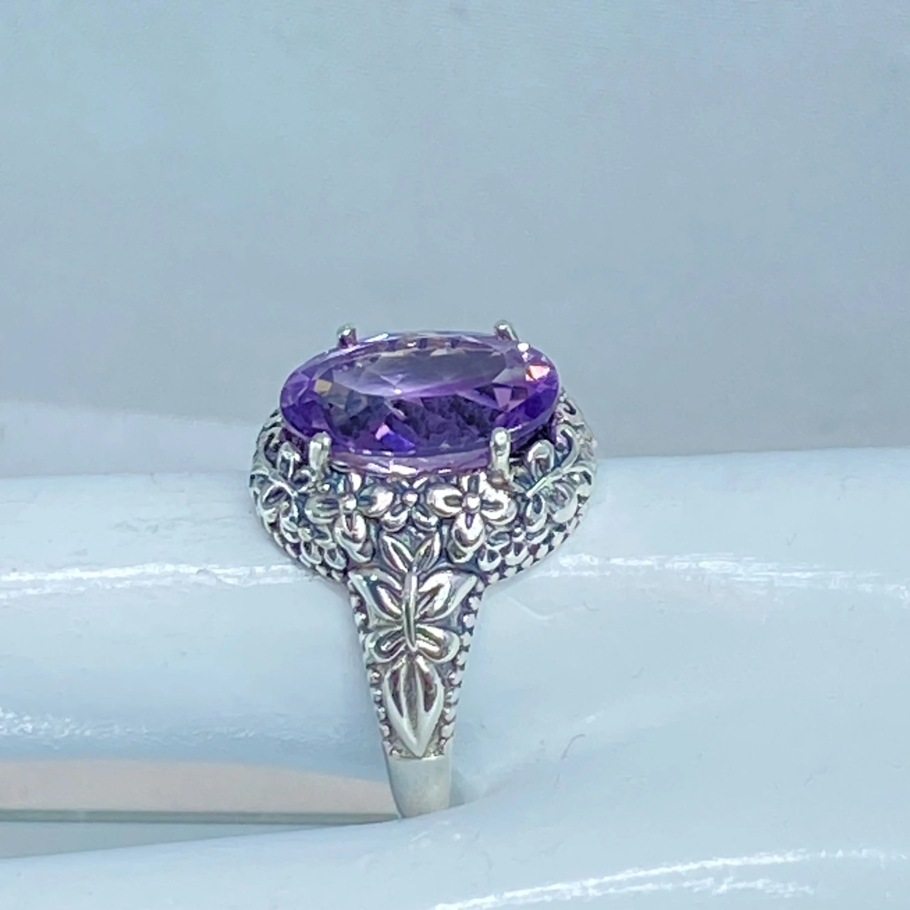 Natural Amethyst Butterfly Ring, Size 9, Oval Gemstone, Art Nouveau Vintage Ring, D79 - Ready to Ship