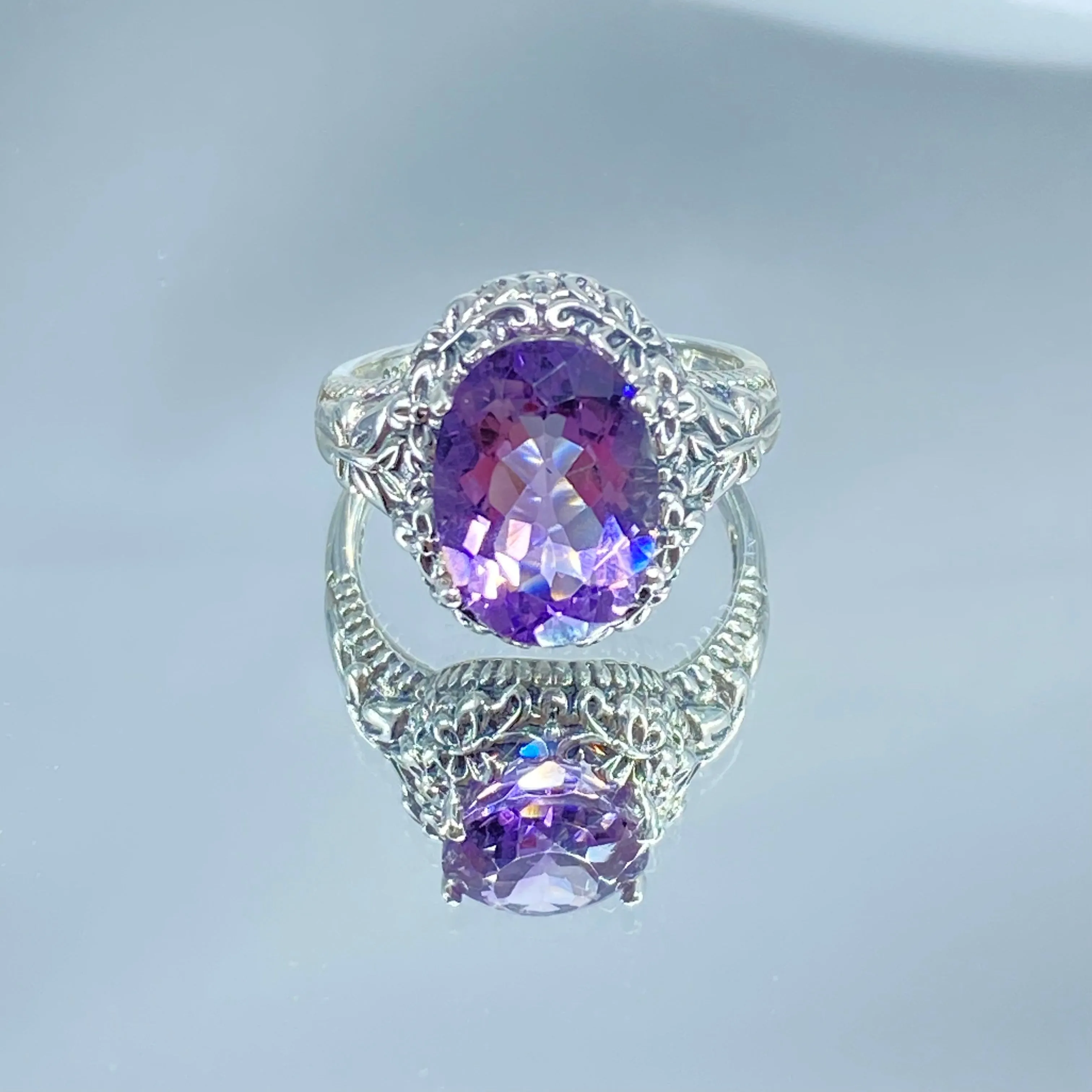 Natural Purple Amethyst Butterfly Ring, Oval Gemstone, Art Nouveau Vintage Ring, D79