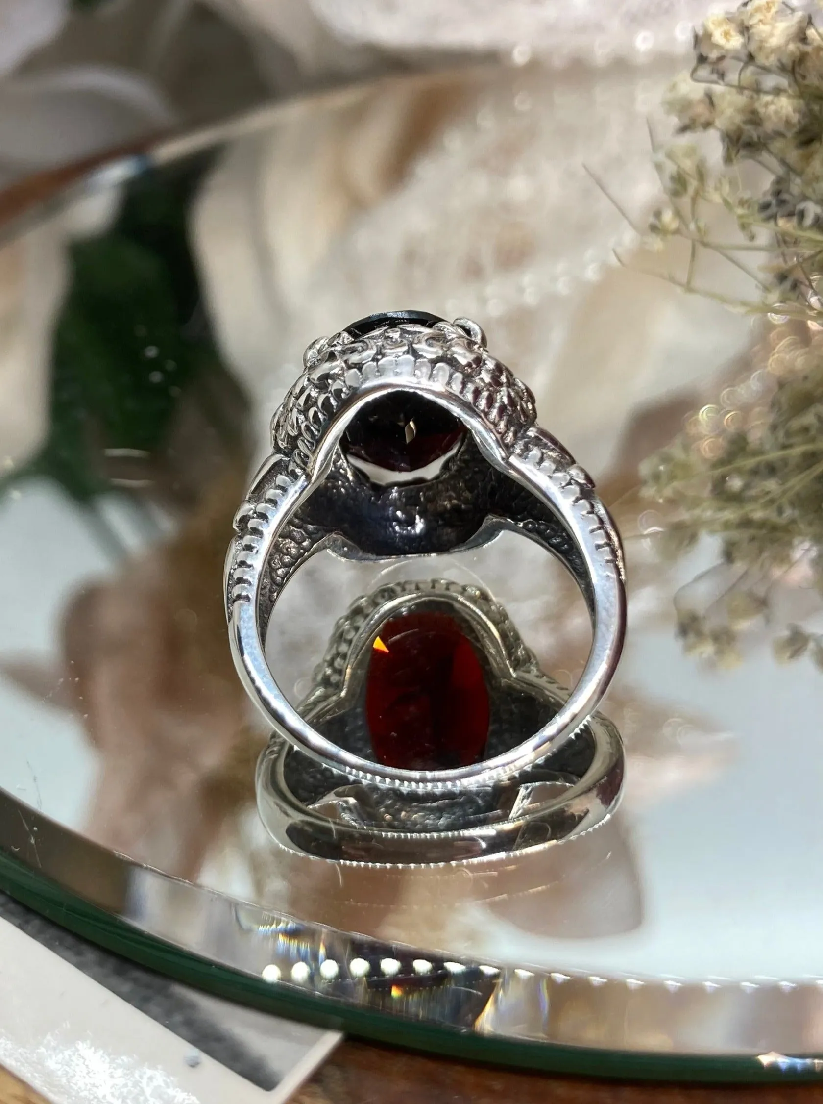 Natural Red Garnet Butterfly Ring, Oval Gemstone, Art Nouveau Vintage Ring, D79