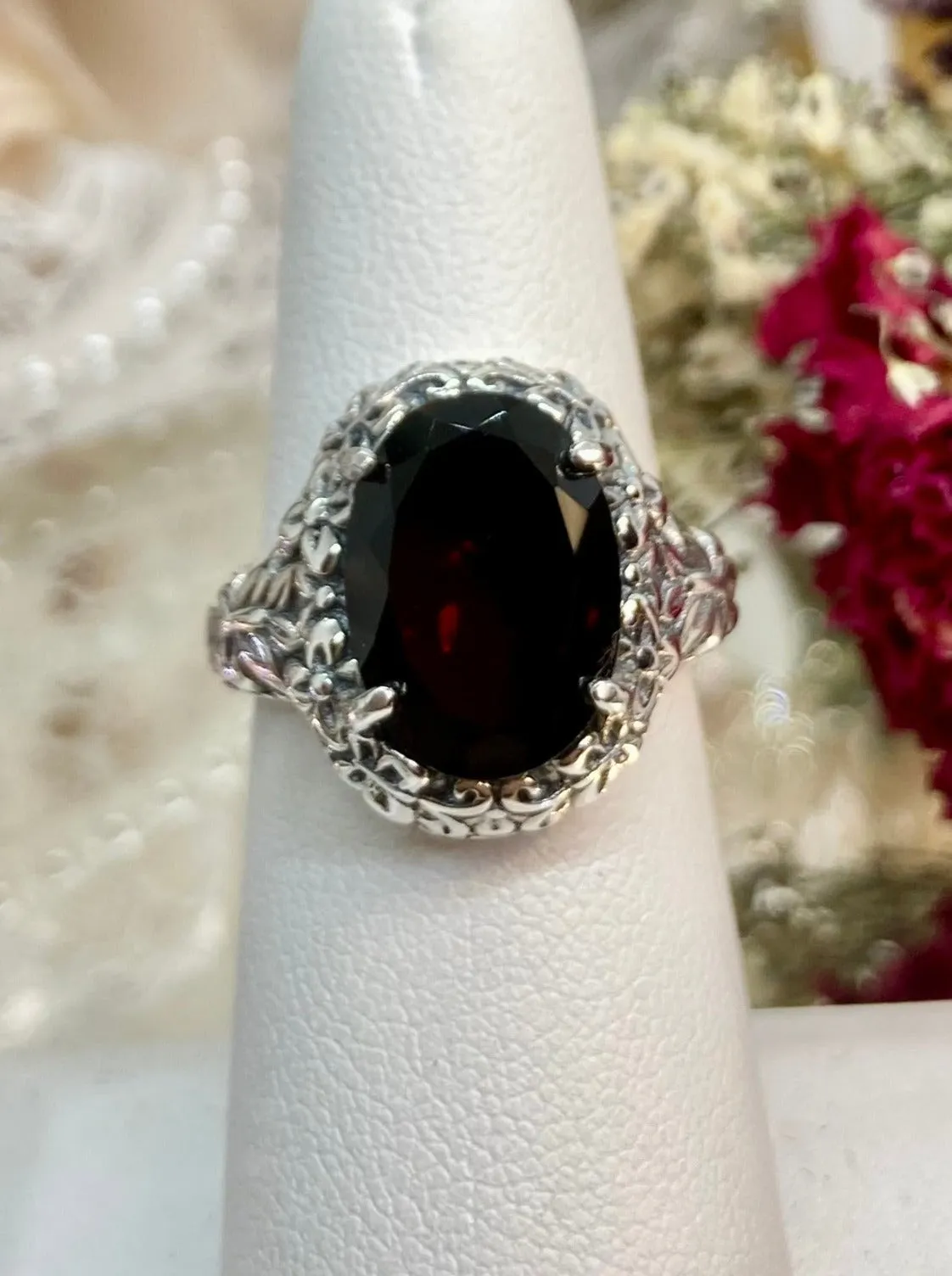 Natural Red Garnet Butterfly Ring, Oval Gemstone, Art Nouveau Vintage Ring, D79