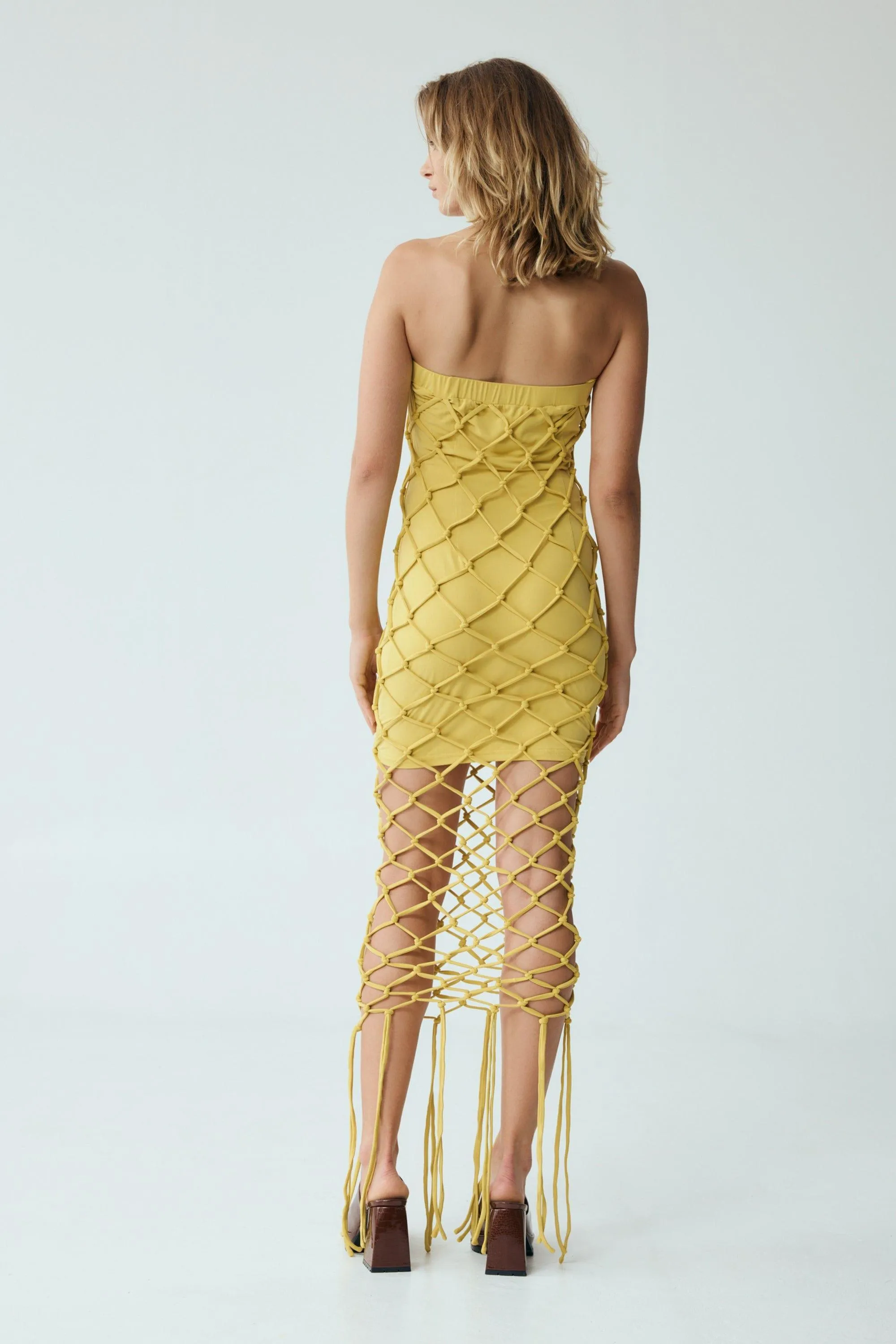 NET STRAPLESS DRESS | MELLOW YELLOW