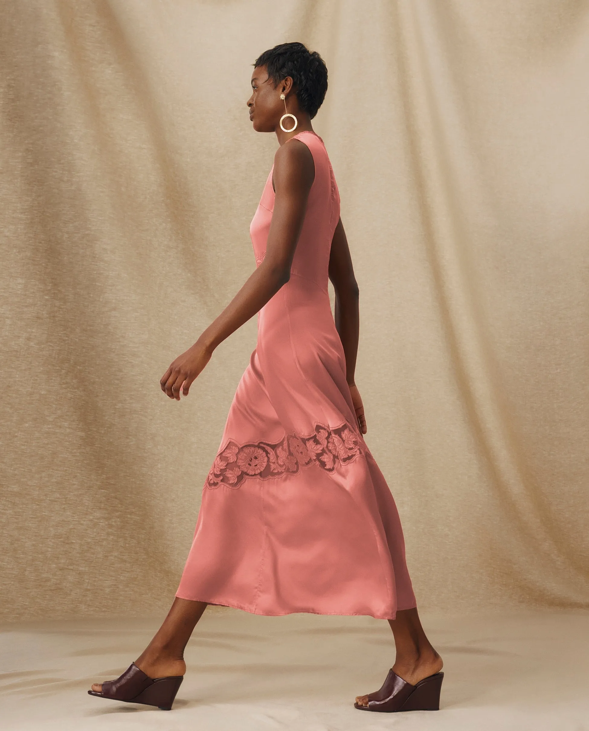 PAMPITA | Peach Pink Embroidery Detail Long Dress