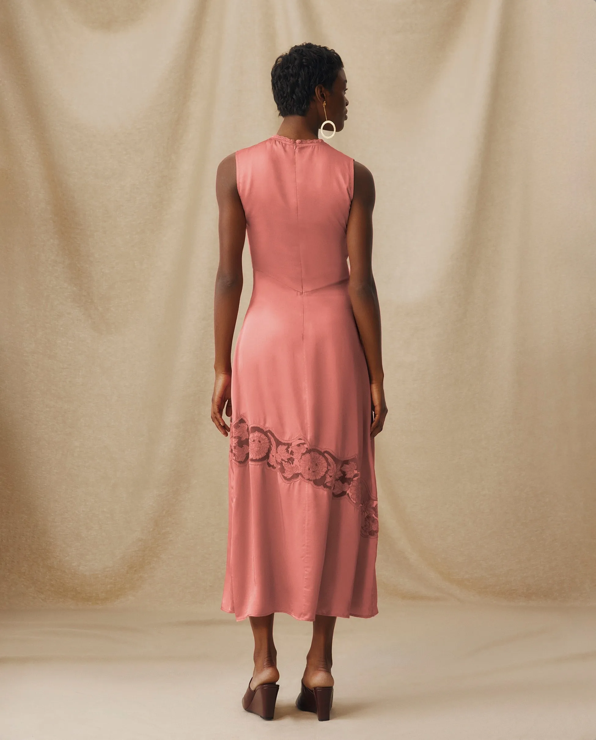 PAMPITA | Peach Pink Embroidery Detail Long Dress
