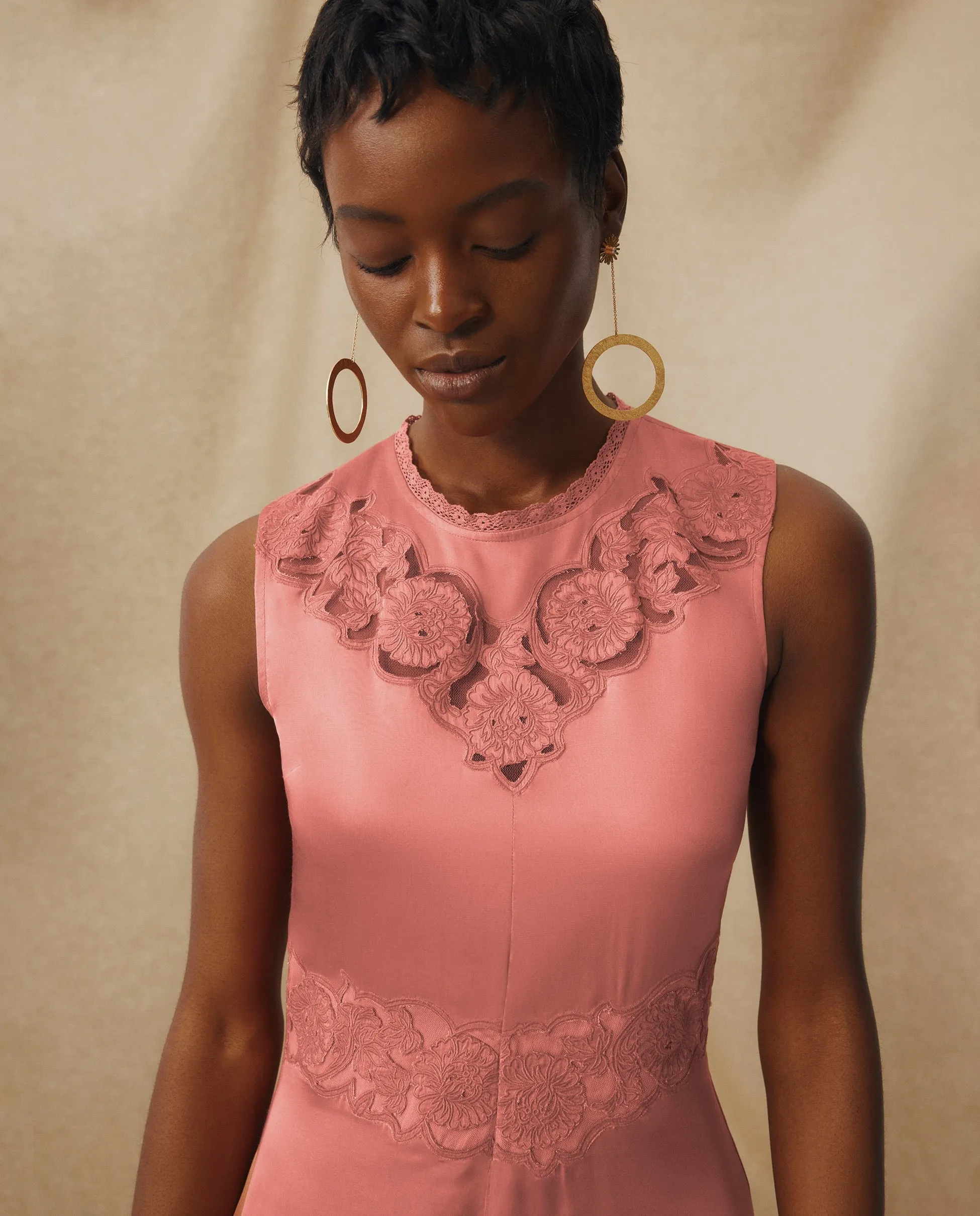 PAMPITA | Peach Pink Embroidery Detail Long Dress