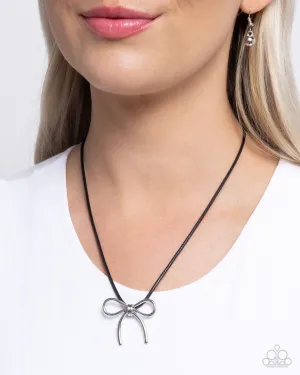 Paparazzi Leisurely Ladylike Necklace Black
