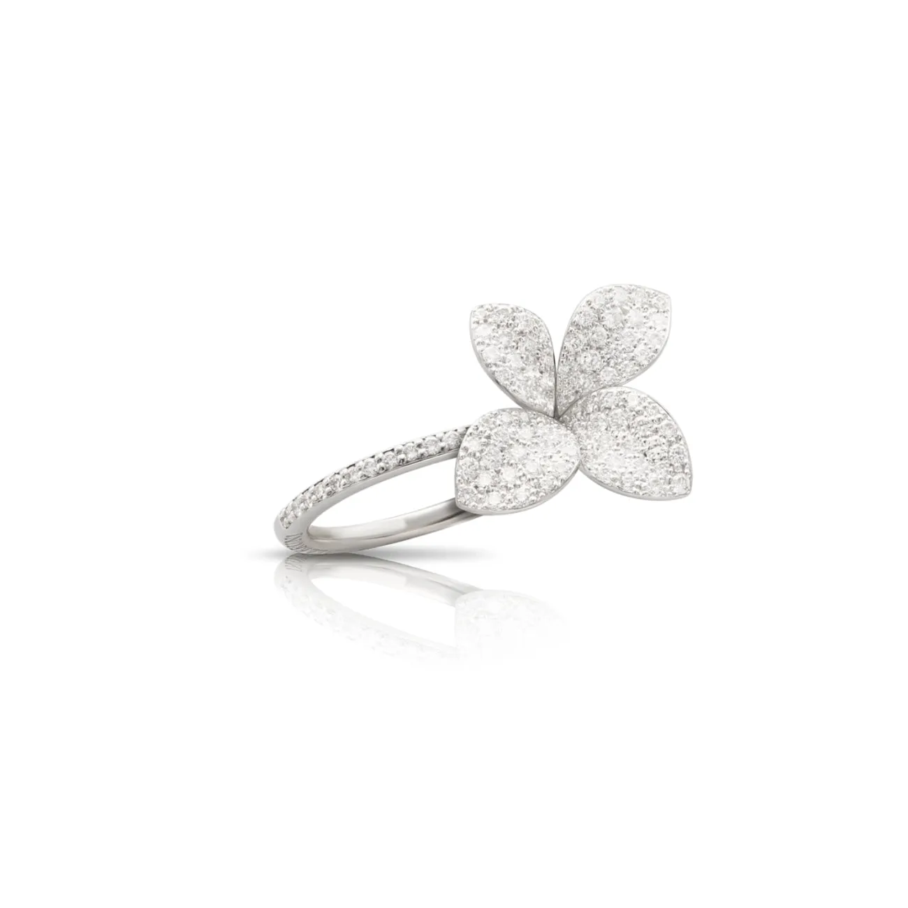 Petit Garden 18K White Gold Pavé Diamond Flower Ring