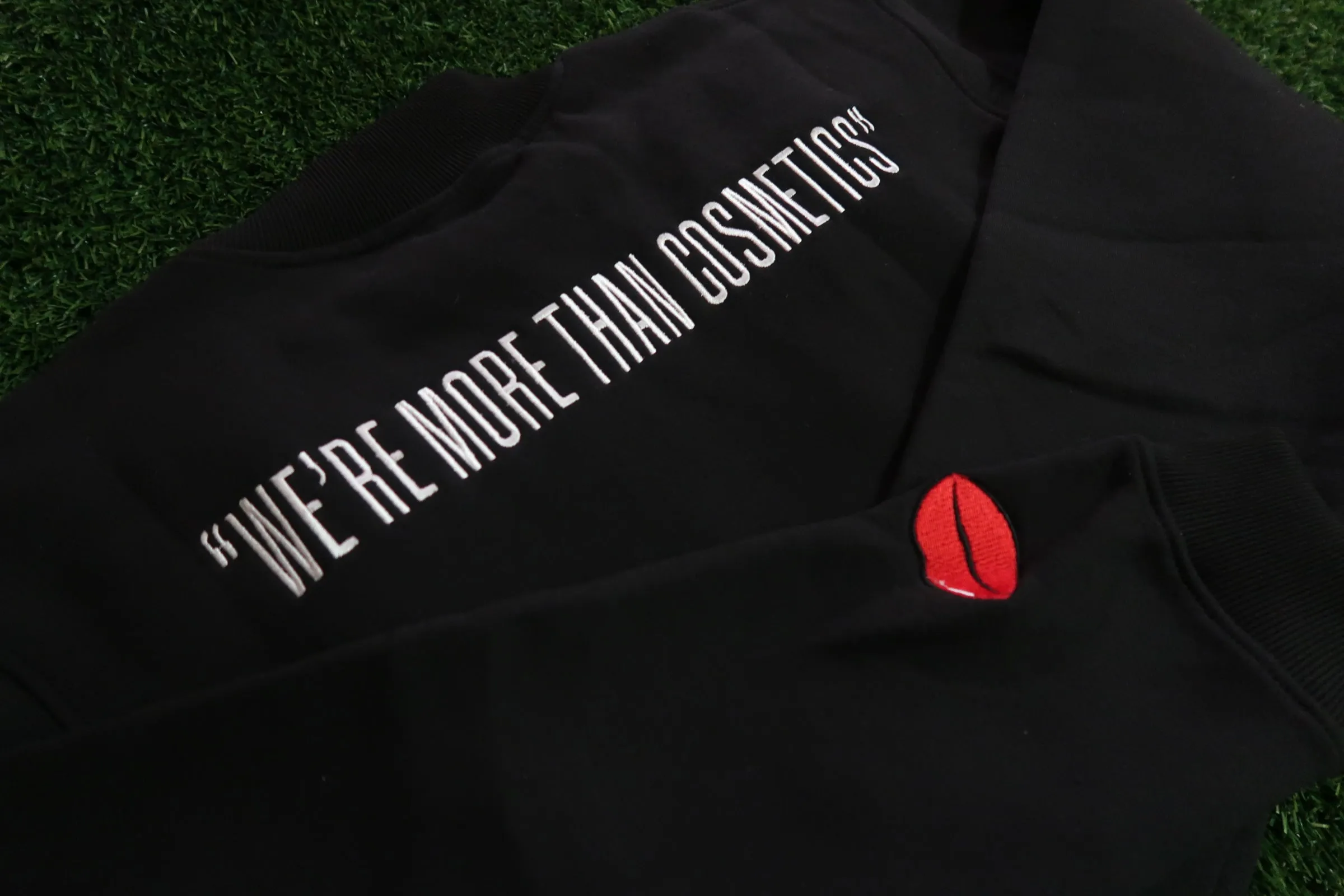 Signature Mock Neck Crew
