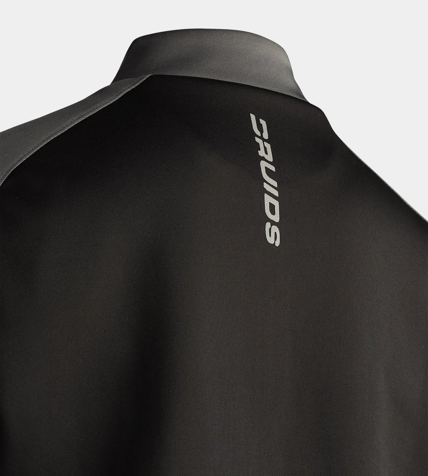 TECHY MIDLAYER - BLACK