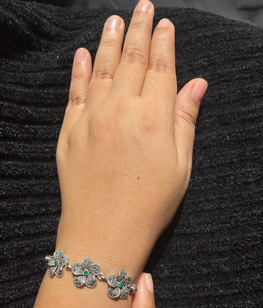 The Floral Sparkle Silver Marcasite Bracelet (Green)
