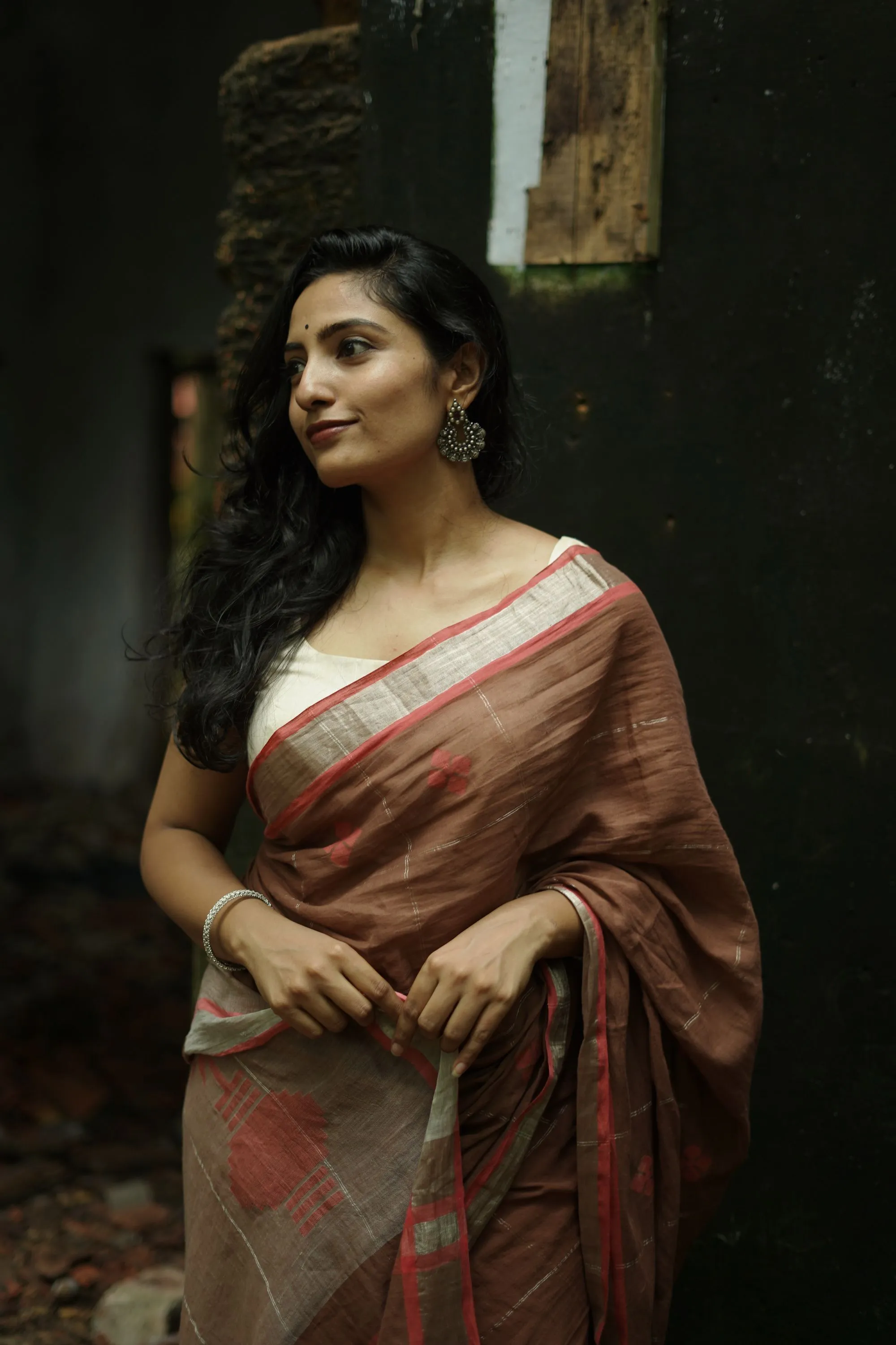 Weaves of Bengal - Sitara- Light brown -handloom cotton saree with zari border
